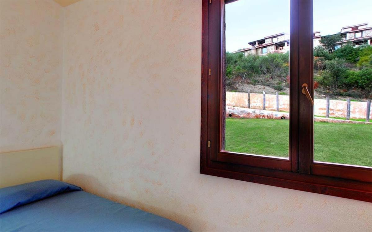 וילאפוצו Residence Il Borgo Di Porto Corallo מראה חיצוני תמונה